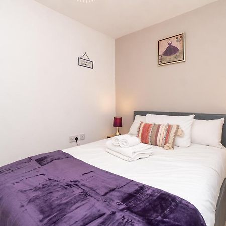 Spacious 2 Bed Southville Flat Near Harbourside Bristol Exterior photo